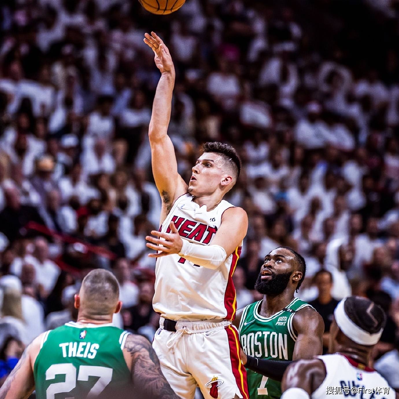 开云棋牌 -风云突变塞维利亚加时末段官宣签约，NBA常规赛版图或变，引发热议，纪律约束更严格的简单介绍