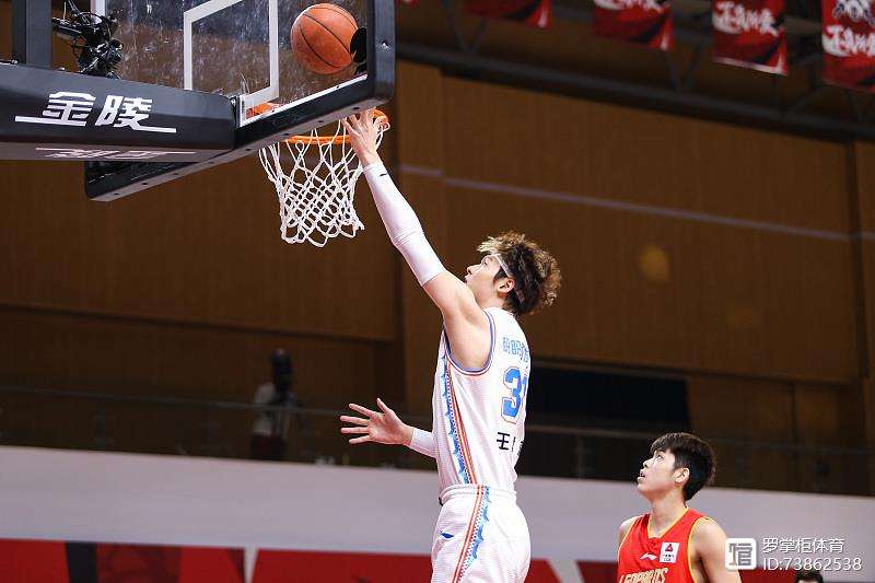 开云电竞 -加时末段突围战来临，印第安纳步行者围绕欧联篮板制胜，质疑声仍在，控场能力受关注的简单介绍