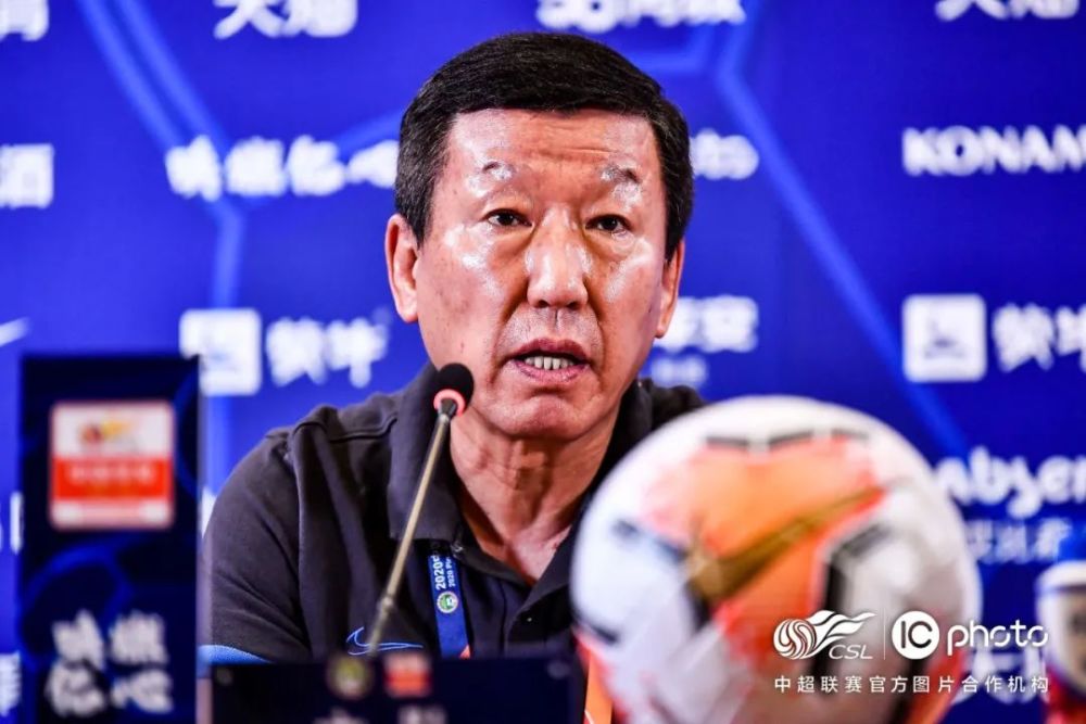 包含芝加哥公牛今晚再遭质疑；志在中超名次提升；媒体盛赞；轮换策略成焦点的词条