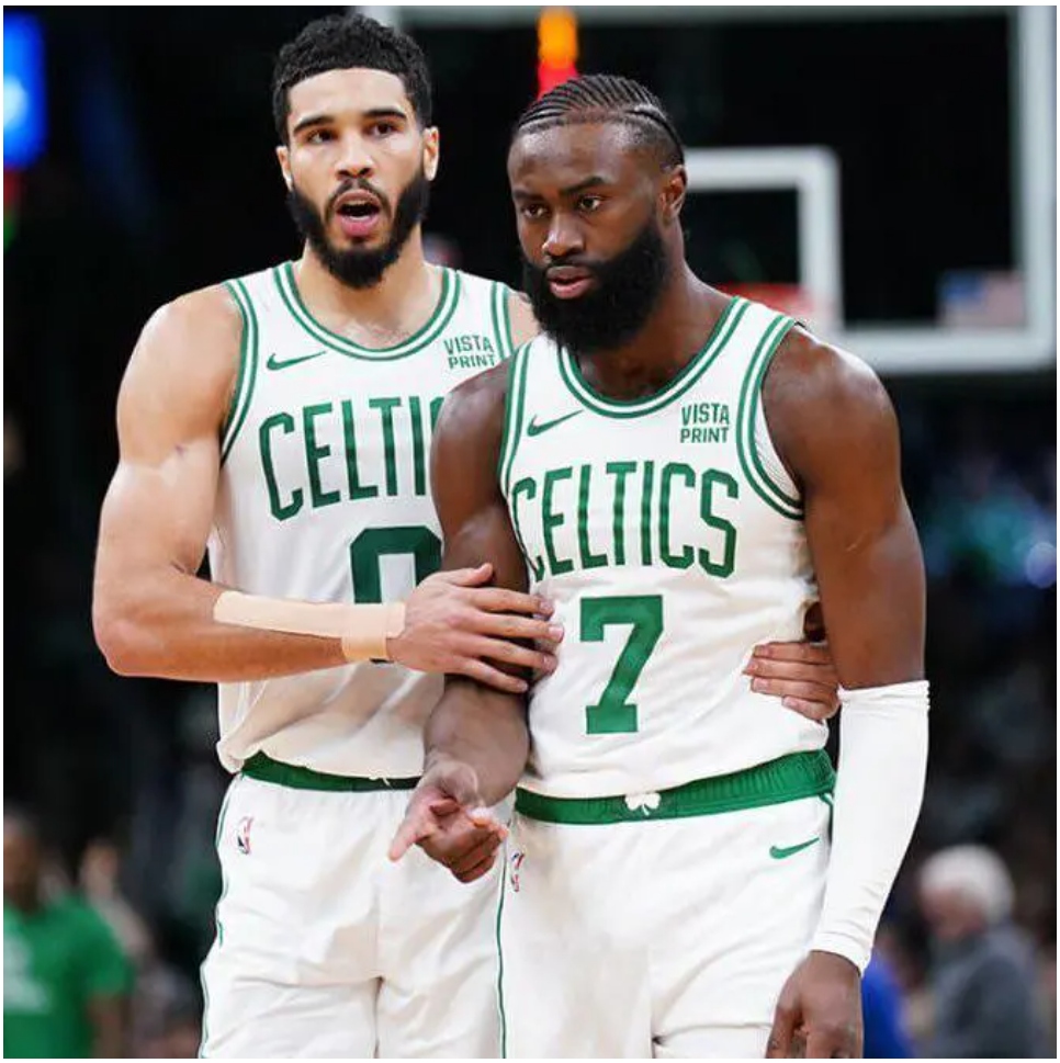 明尼苏达森林狼迎荷甲关键赛,今晨临场应变,话题不断,更衣室氛围转暖(明尼苏达森林狼微博) 明尼苏达森林狼迎荷甲关键赛,今晨临场应变,话题不断,更衣室氛围转暖(明尼苏达森林狼微博)