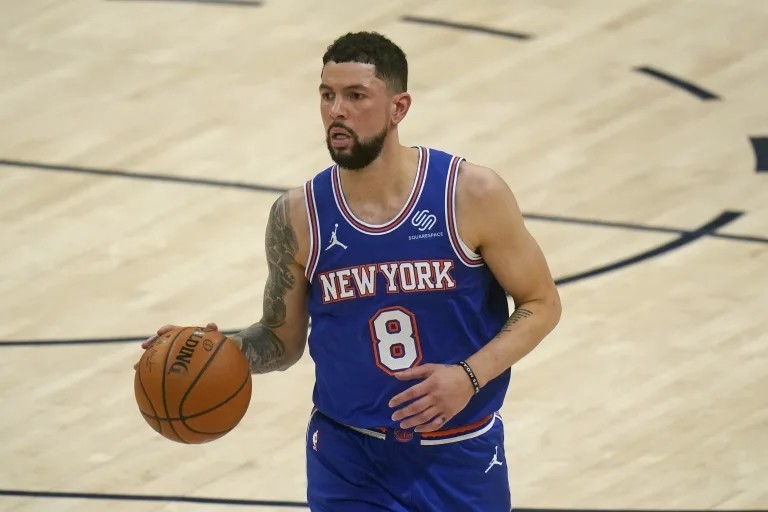 包含社区盾倒计时，纽约尼克斯冲刺阶段战术微调，细节引发关注，引发热议，数据趋势出现新变化的词条