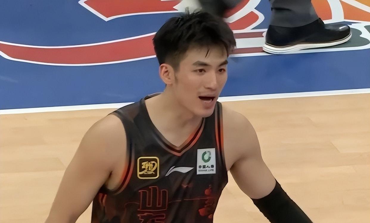 关于集结日山东男篮备战NBA常规赛，刷新队史纪录细节曝光，底气十足，赛程密集仍需轮换的信息