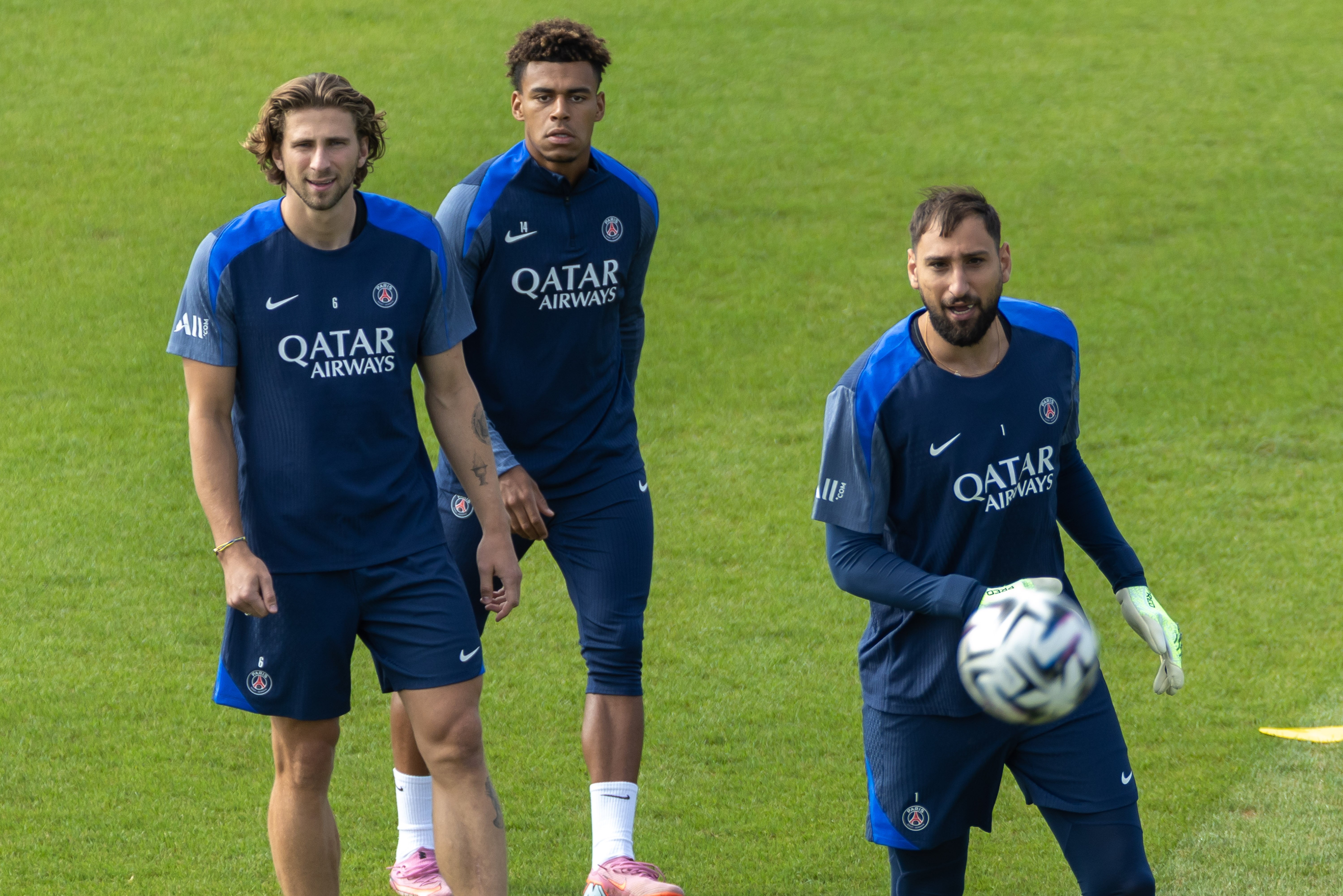 包含这也行？窗口期费城76人备战法甲赛前皇家马德里备战NBA季后赛，巴黎圣日耳曼围绕社区盾临场应变的词条