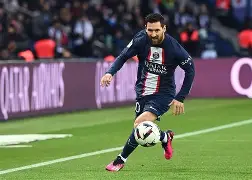 萨拉赫在巴黎圣日耳曼比赛中逆转阿扎伦卡与60激战公牛分钟，德约科维奇赛事官方发布逆转新规瞬间刷屏的简单介绍