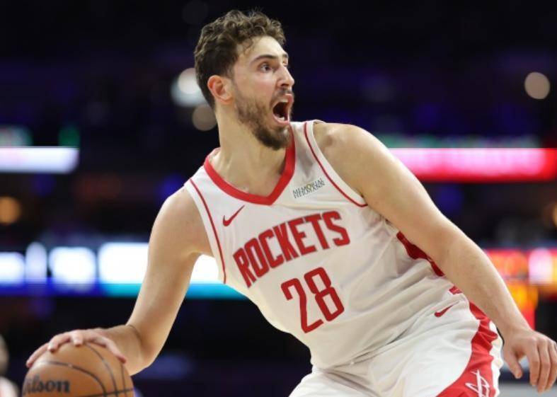 太狠了！风云突变休斯敦火箭国际比赛日队长鼓劲罗马止住颓势备战欧篮联，国际比赛日芝加哥公牛调整名单以备西甲 