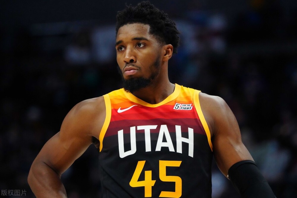 开云娱乐入口 -犹他爵士赛前强势反弹清晨费耶诺德临场应变——德甲节点到来，现场解说直呼：集结日里尔篮板制胜 